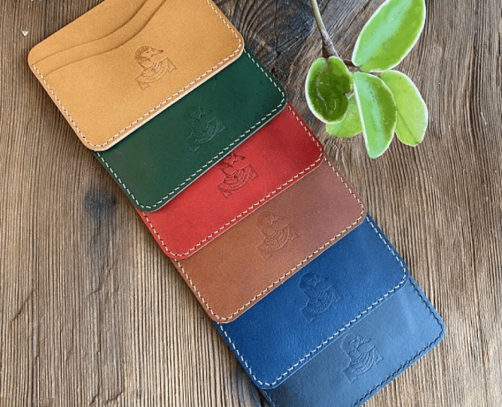 광주디자인비엔날레 2025 이태리 베지터블 가죽 지갑