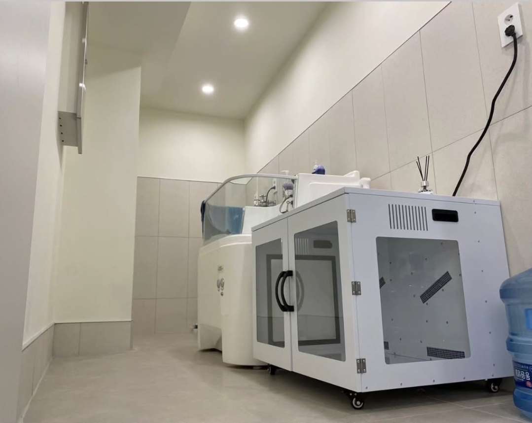 광주 동구 유기견 보호소 목욕실